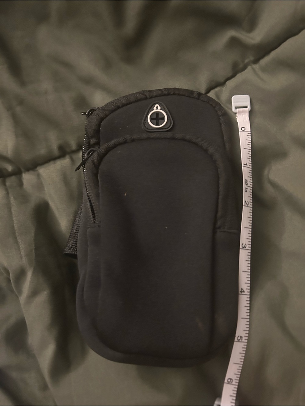 Compact black arm tech pouch - Picture 4 of 5